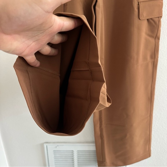 Athleta Promenade Cargo Pants Size: XS, NWT - Picture 4 of 11